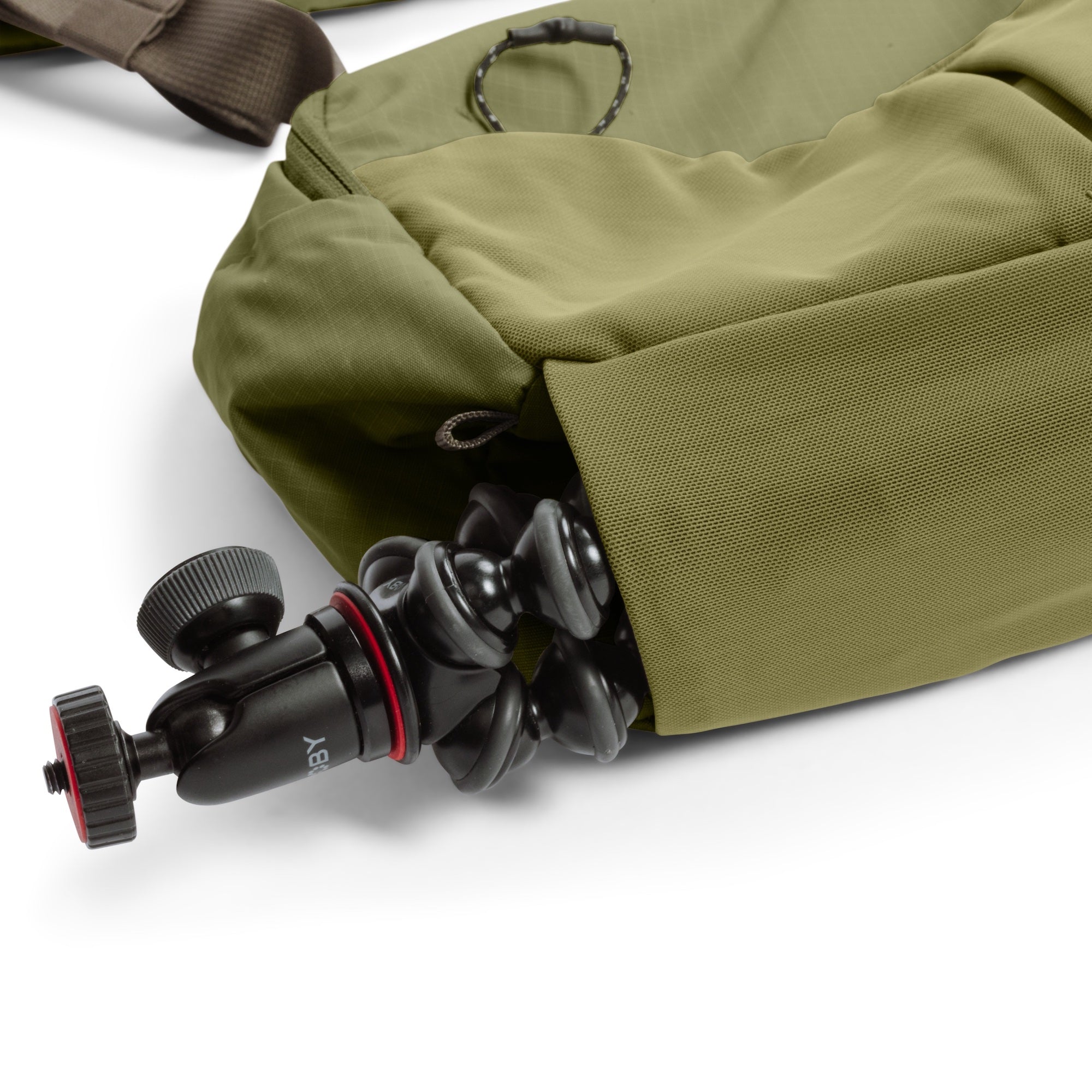 Balance 7L Camera Sling